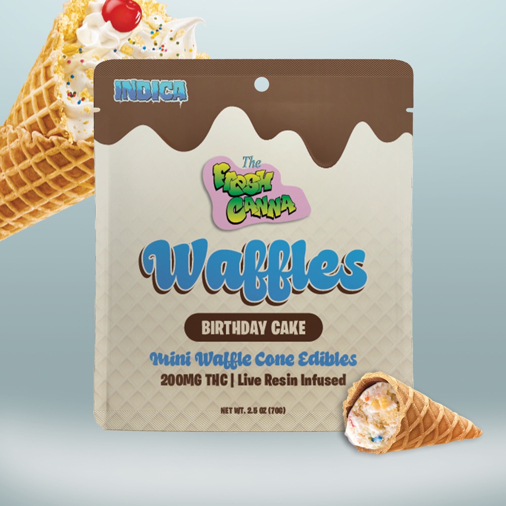 10pk waffle cones &mdash; Birthday Cake